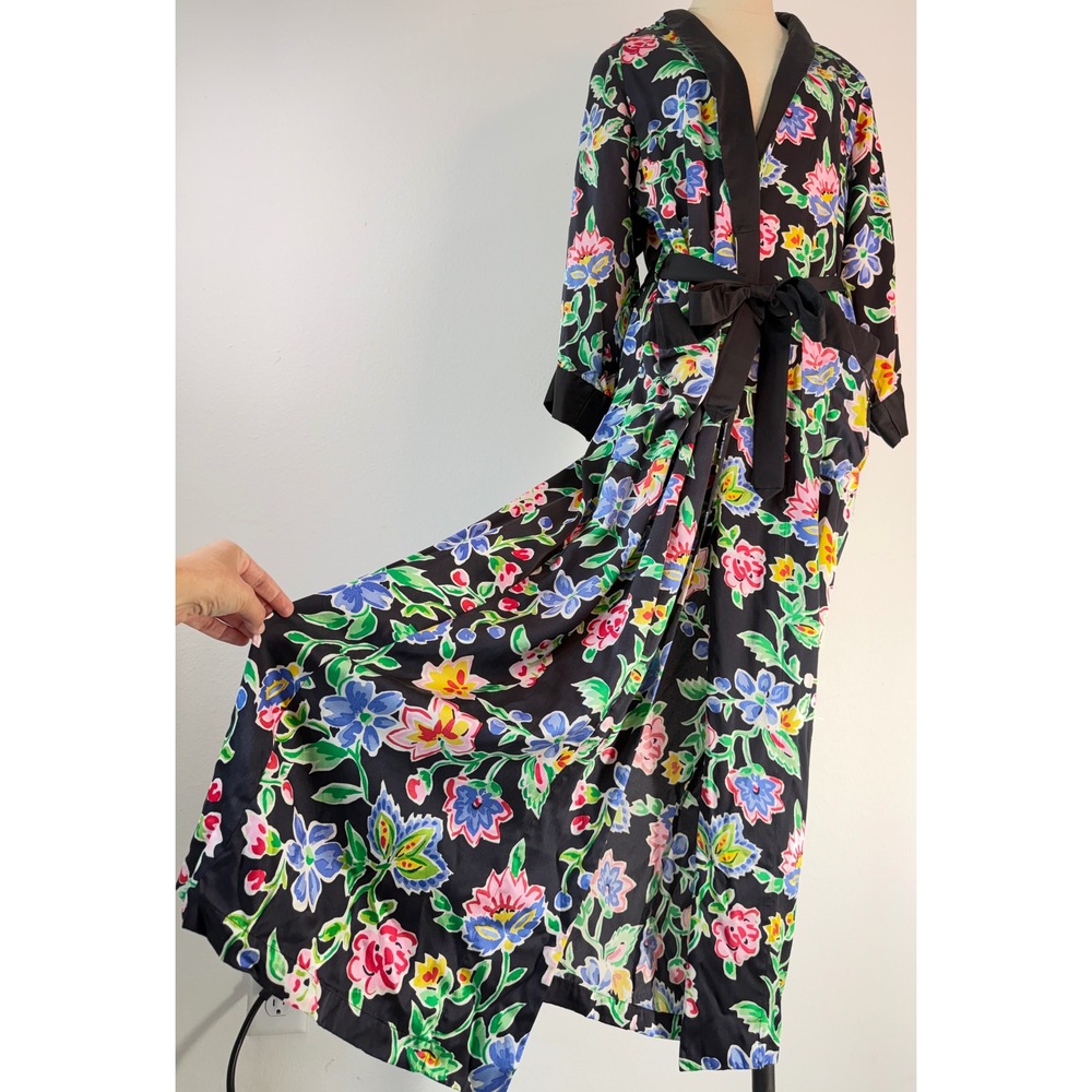 VTG 90s Neiman Marcus 100% Silk Robe Duster Maxi Boho Black Floral Belted Lounge